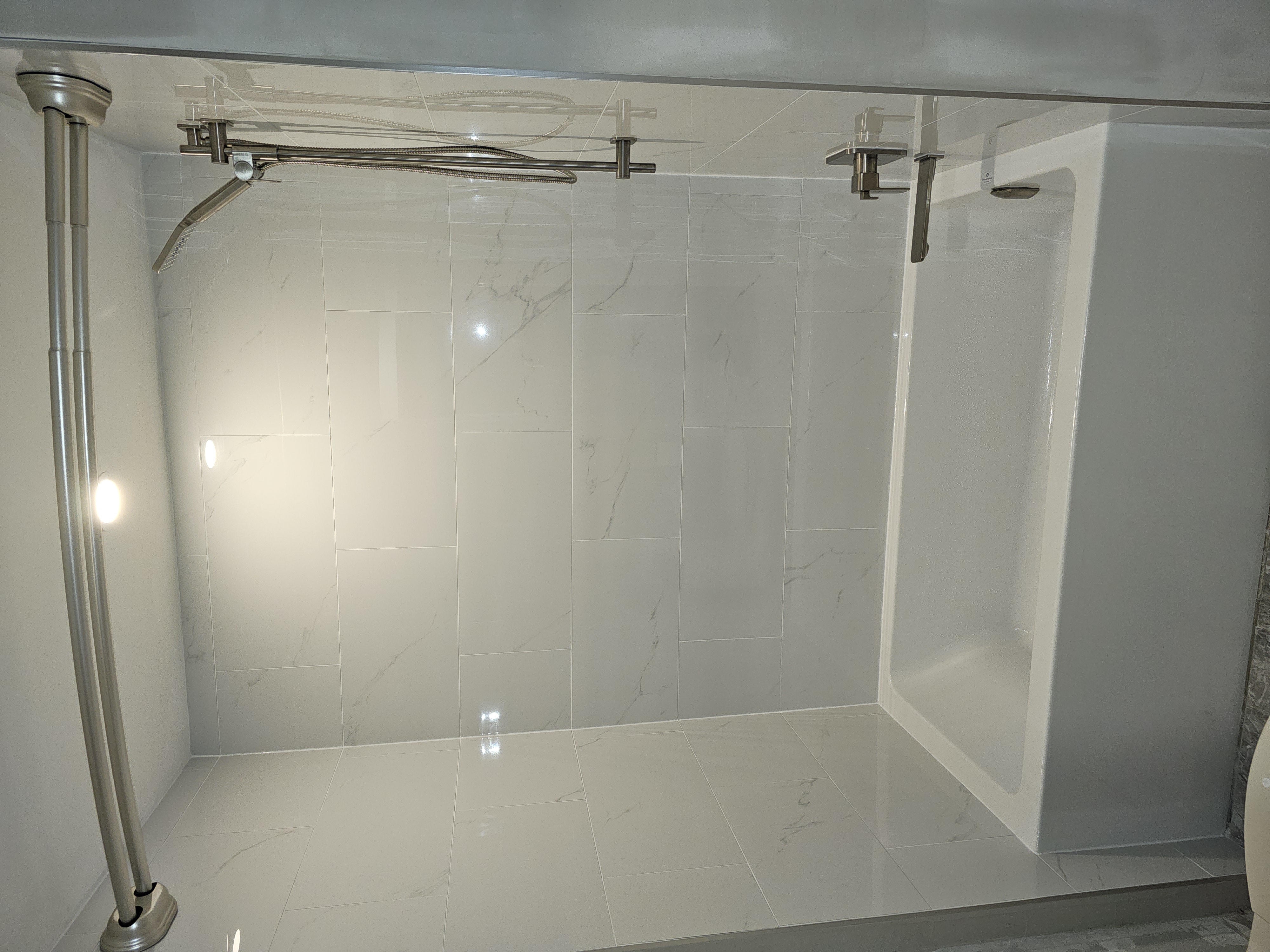 Here is an image of a bathroom.