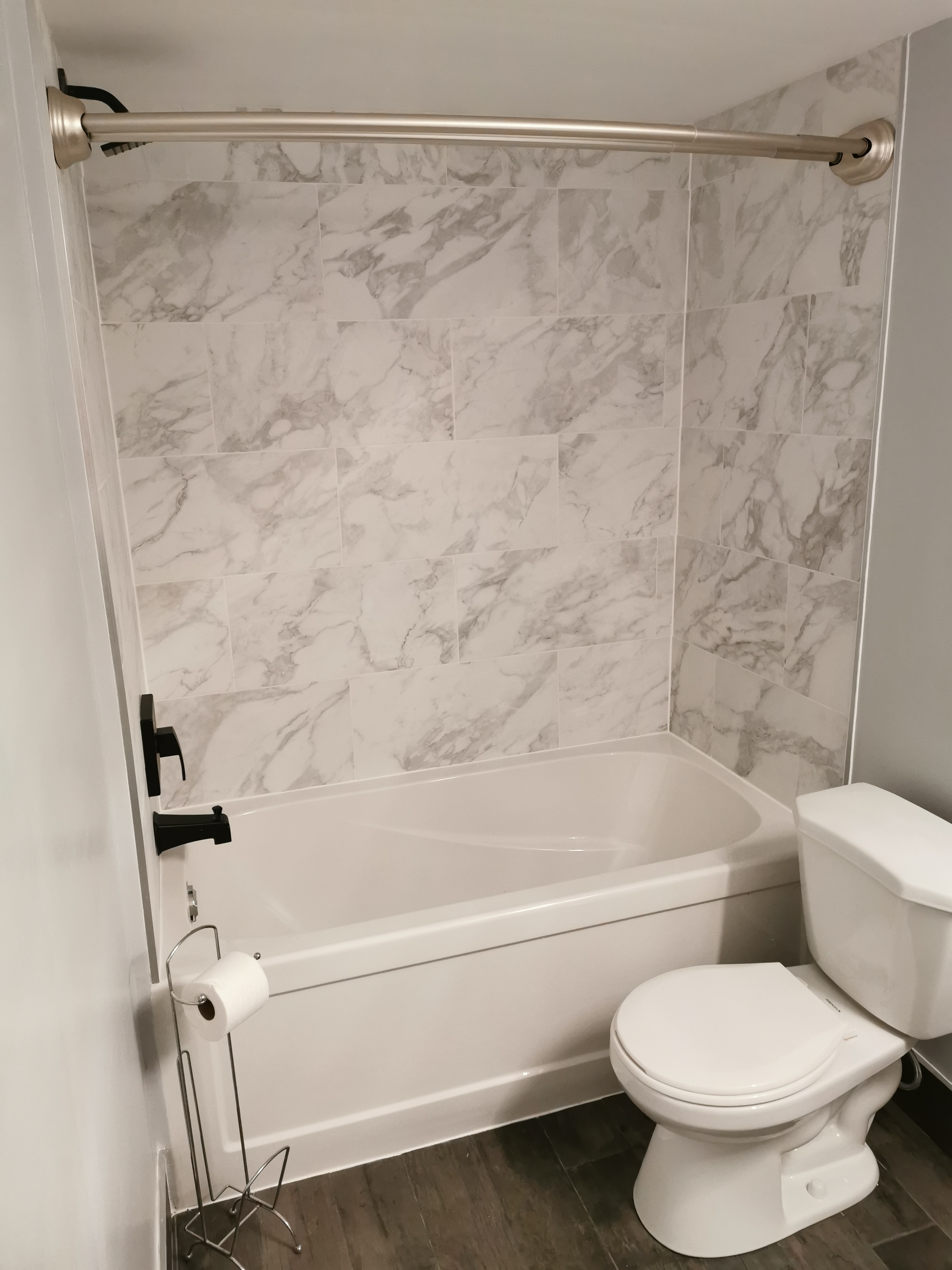 Here is an image of a bathroom.