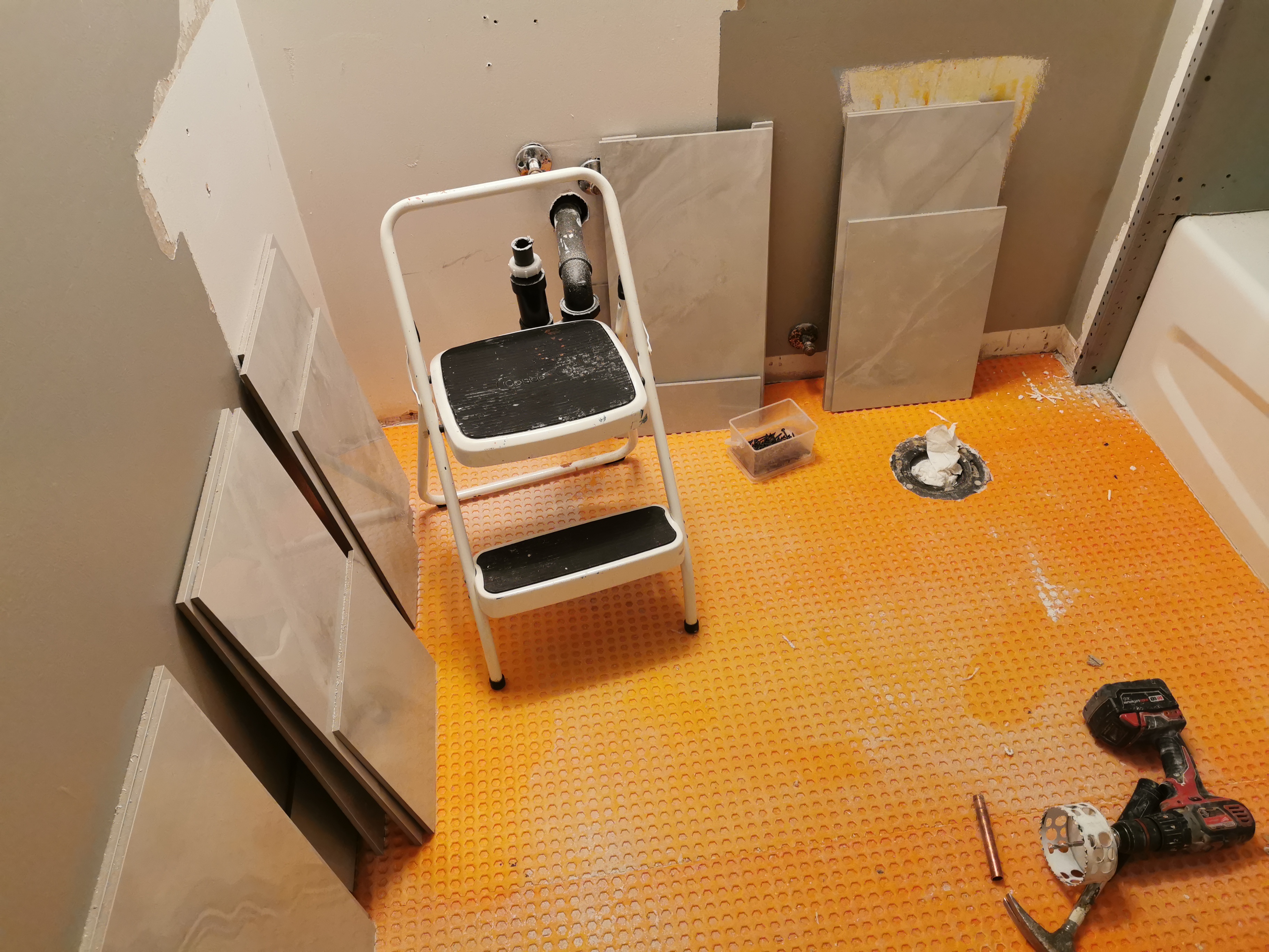 Here is an image of a bathroom.