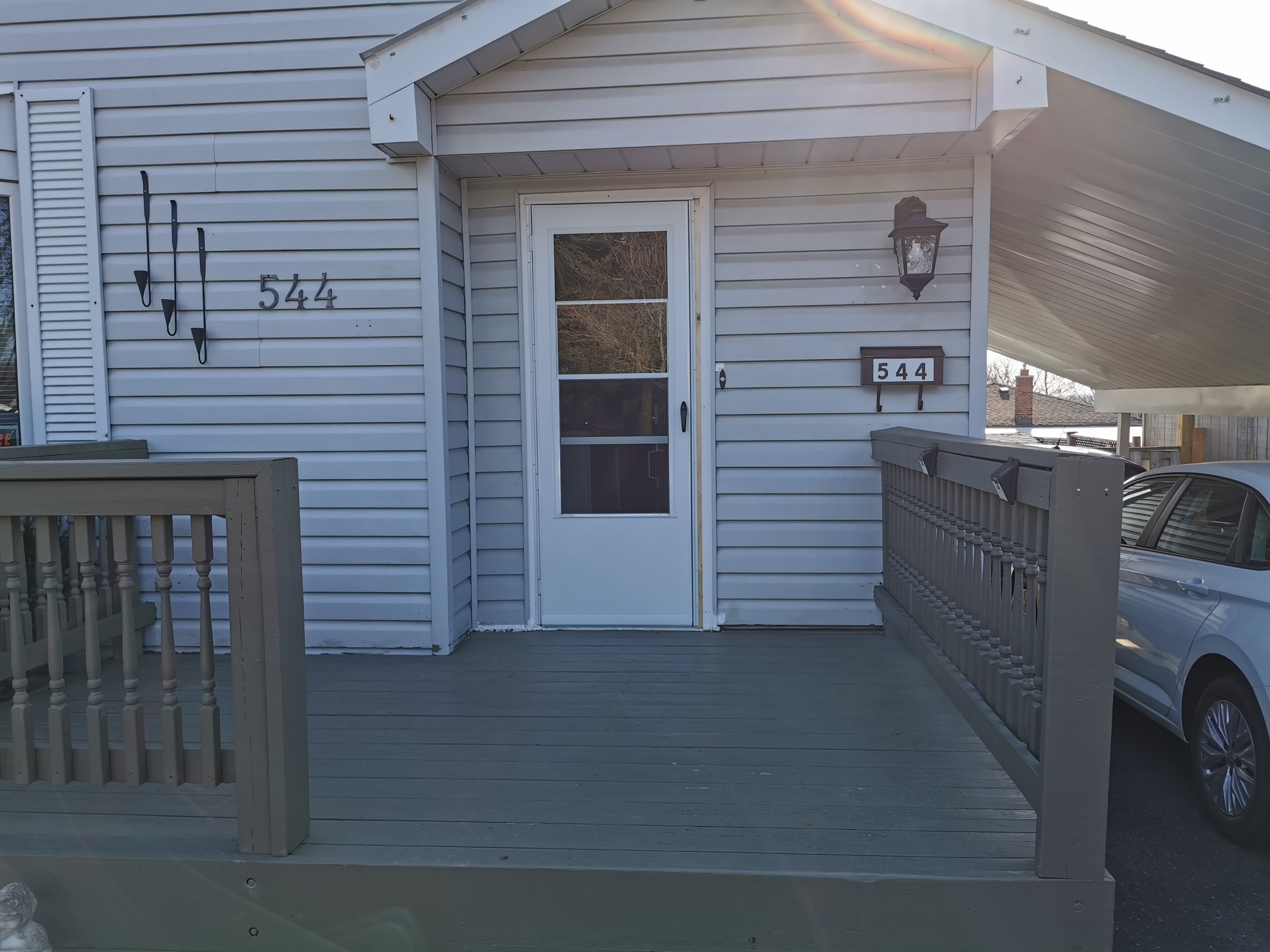 Here is an image of a door.