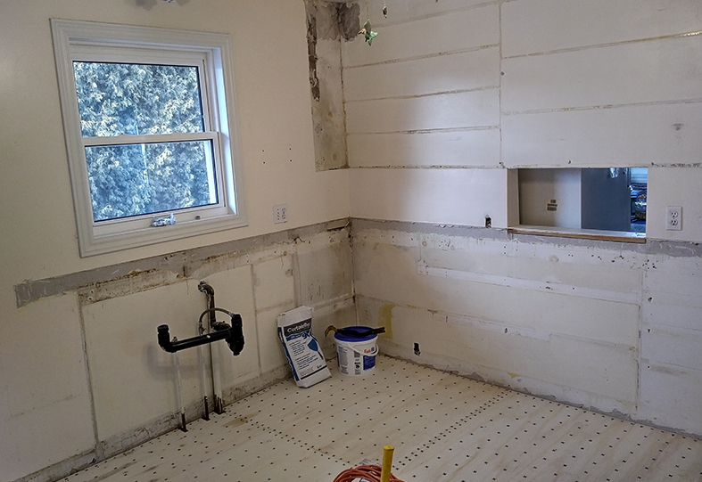 Here is an image of a kitchen.