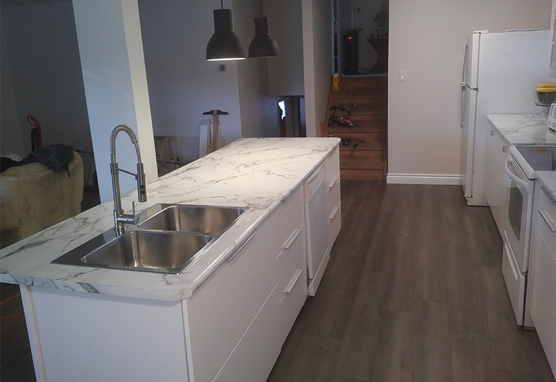 Here is an image of a kitchen.