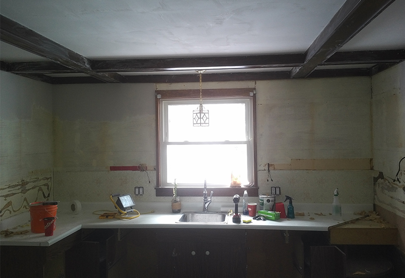 Here is an image of a kitchen.