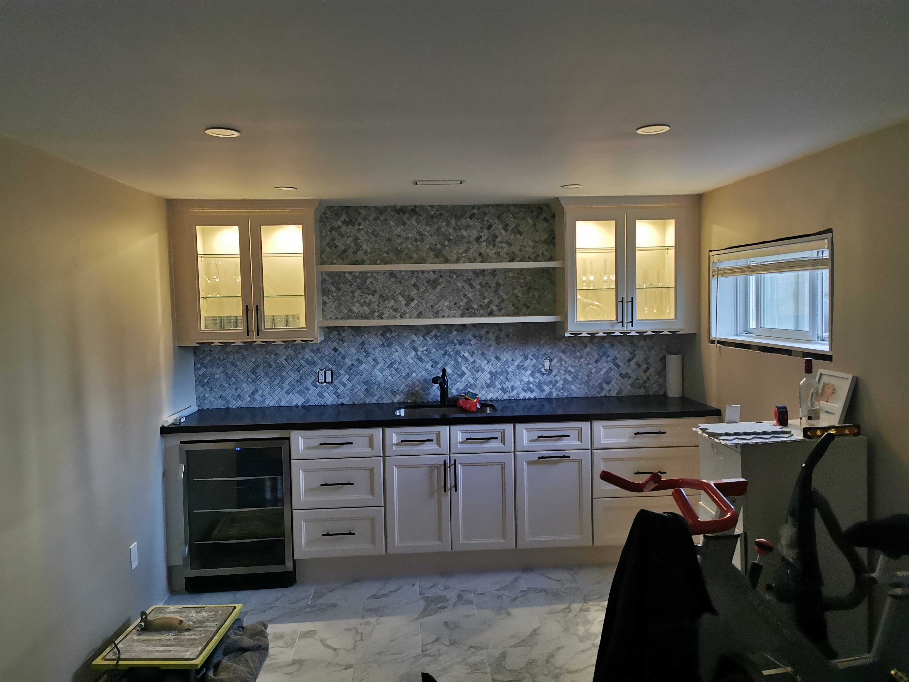 Here is an image of a kitchen.